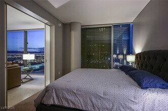 3726 Las Vegas in Las Vegas, NV - Foto de edificio - Building Photo