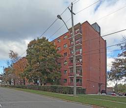 Midwood Apartments in Toronto, ON - Building Photo - Primary Photo