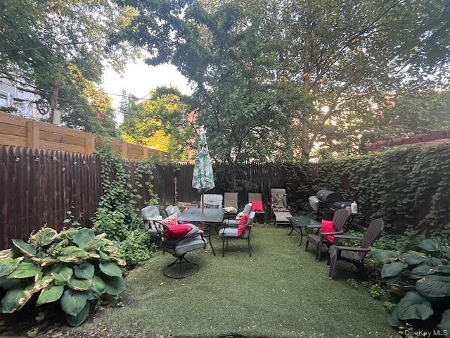 property at 46 Weirfield St