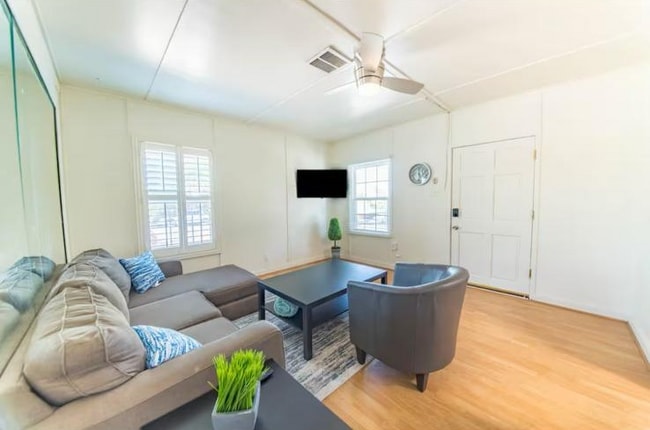 31 Arkansas Ave in Henderson, NV - Building Photo - Building Photo