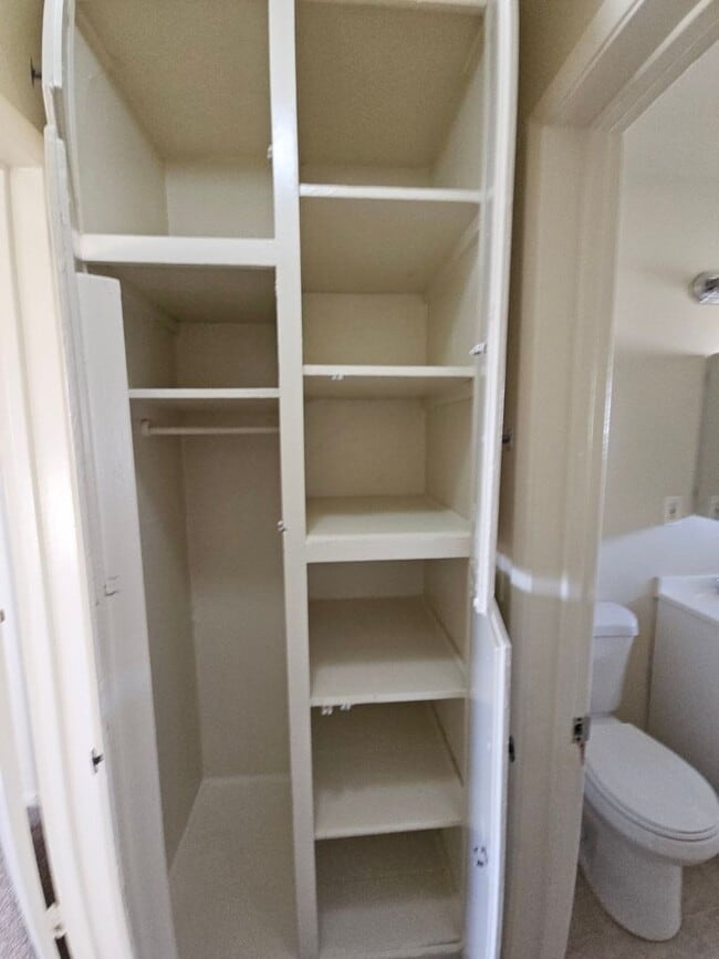 812 S Glendale Ave in Glendale, CA - Building Photo - Building Photo