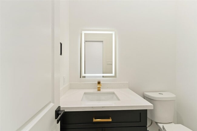 property at 8048 Sunbury St