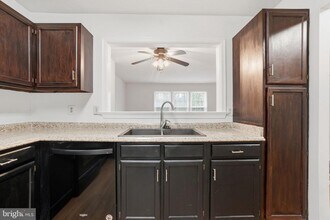 7923 Pebble Brook Ct in Springfield, VA - Building Photo - Building Photo