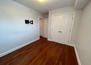 95 Maverick St, Unit 3 in Boston, MA - Building Photo - Building Photo
