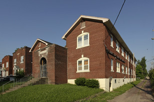 950 S Floyd St Apartments