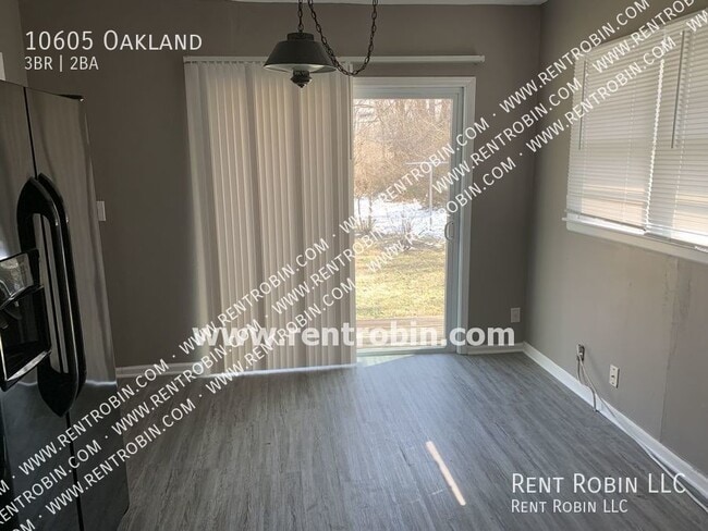 10605 Oakland Ave in Kansas City, MO - Building Photo - Building Photo
