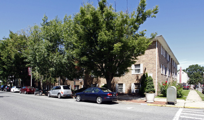 Bonaparte Apartments in Bordentown, NJ - Building Photo - Building Photo