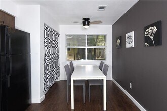 833 Old Ranch Rd 12 in San Marcos, TX - Building Photo - Building Photo