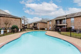 Westridge Gardens Apartments