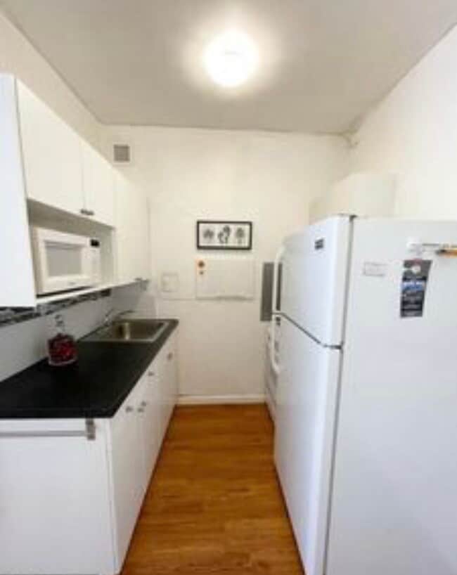 property at 522 21st St NW
