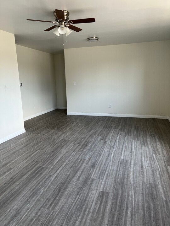 4417 Avalon Blvd, Unit 3 in Los Angeles, CA - Building Photo