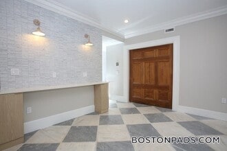 15 Lanark Rd in Brookline, MA - Building Photo - Building Photo