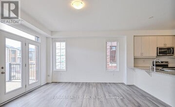 159 Keppel Cir in Brampton, ON - Building Photo - Building Photo