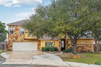 2622 Fairwood Dr in New Braunfels, TX - Building Photo - Building Photo