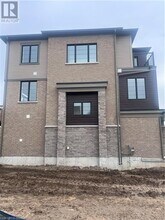 39 Hine Rd in Brantford, ON - Building Photo - Building Photo