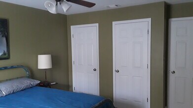 1055 Baxter St in Athens, GA - Foto de edificio - Building Photo