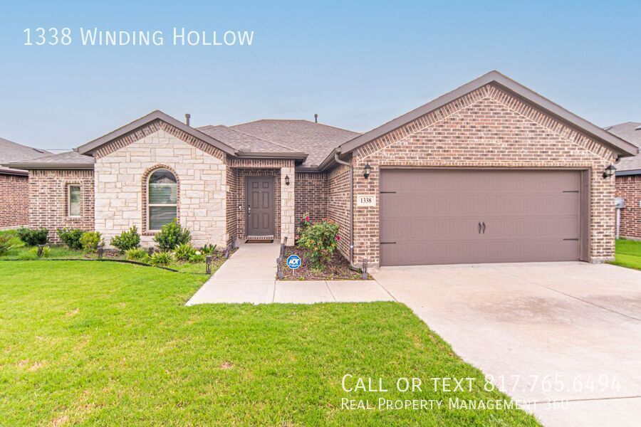 1338 Winding Hollow Dr in Grand Prairie, TX - Building Photo