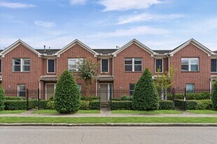 2933 W Dallas St in Houston, TX - Building Photo