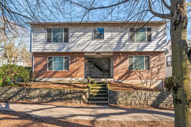 1124 NE 21st Ave in Portland, OR - Building Photo - Building Photo