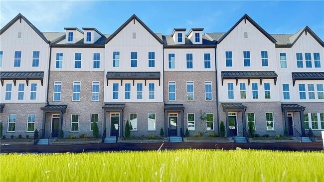 property at 2694 Evers Dr NE