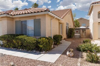 757 Roddenberry Ave in Las Vegas, NV - Building Photo - Building Photo