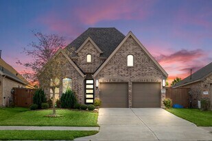 23039 Birchwood Valley Ln in Katy, TX - Building Photo