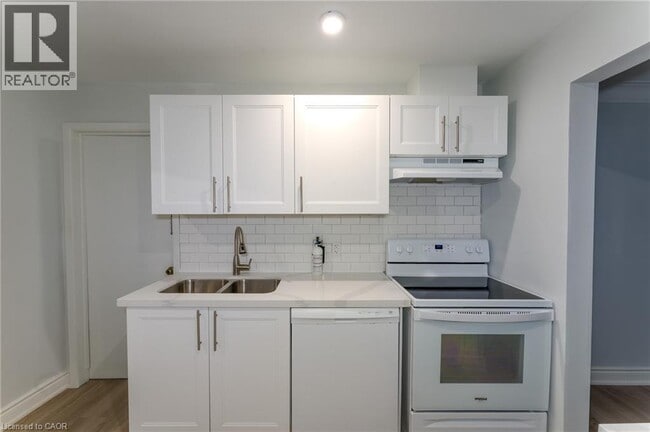 150 Hagar St in Welland, ON - Building Photo - Building Photo