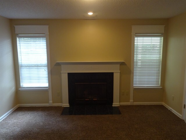 325 Willow Green Dr in Orange Park, FL - Building Photo - Building Photo