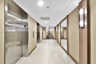 3701 N Country Club Dr, Unit 1609 in Aventura, FL - Foto de edificio - Building Photo