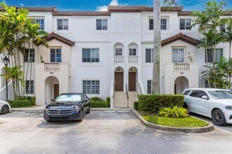 12600 SW 50th Ct in Miramar, FL - Foto de edificio - Building Photo