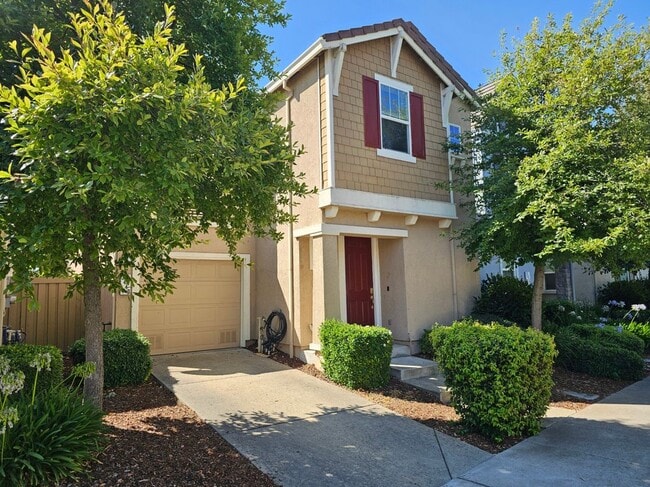 3440 Tice Creek Way in Sacramento, CA - Building Photo - Building Photo