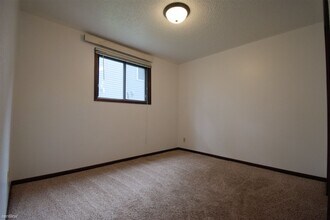 803 8th St N in Fargo, ND - Building Photo - Building Photo