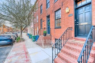 724 S Hanover St in Baltimore, MD - Building Photo - Building Photo