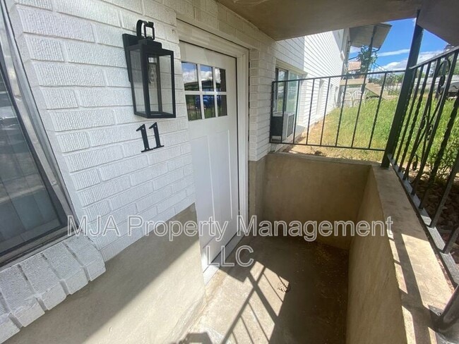 1428 W 300 N in Clearfield, UT - Building Photo - Building Photo