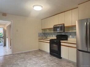 100 Pocantico St in Sleepy Hollow, NY - Building Photo - Building Photo