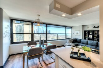 1119 S Michigan Ave in Chicago, IL - Building Photo - Building Photo