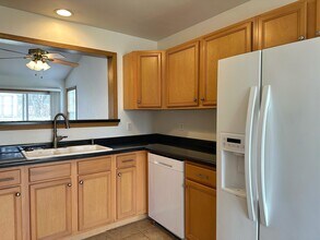 482 Fox Ln in Walworth, WI - Building Photo - Building Photo