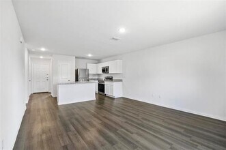 406 Munson St in Denison, TX - Building Photo - Building Photo