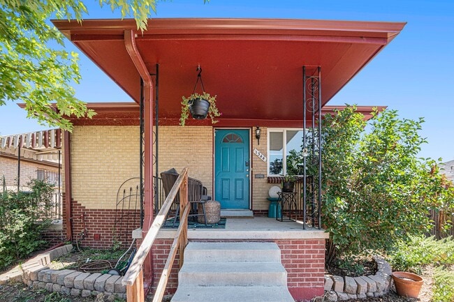 property at 1344 Winona Ct