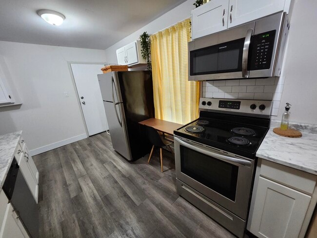 28 Cliff St in Saint John, NB - Building Photo - Building Photo