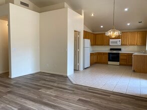763 W Canary Way in Chandler, AZ - Building Photo - Building Photo
