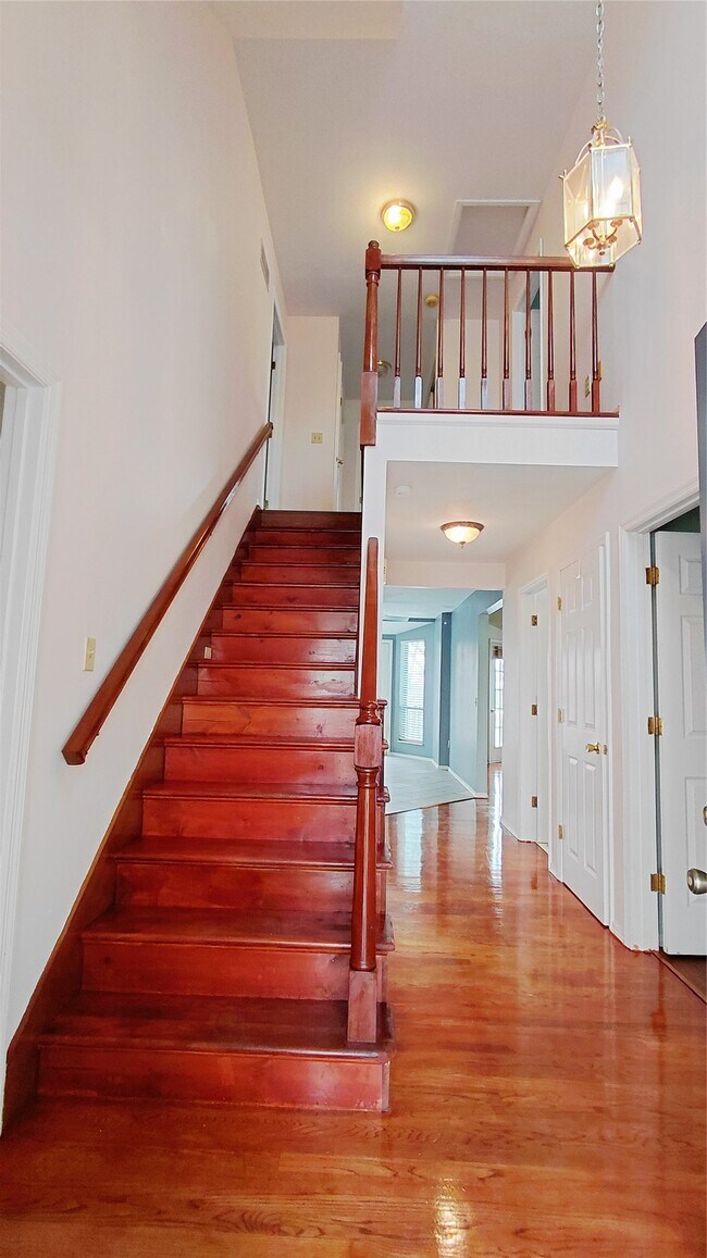 961 Villa Gran Way in Fenton, MO - Building Photo - Building Photo