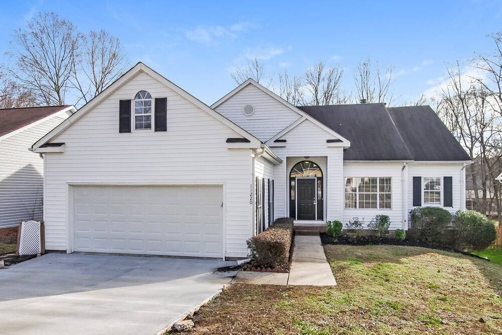11220 Clayford Ridge in Charlotte, NC - Building Photo