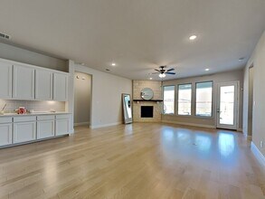 721 Precious Dr in Murphy, TX - Building Photo - Building Photo