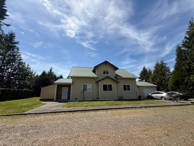 property at 6753 Old Guide Rd