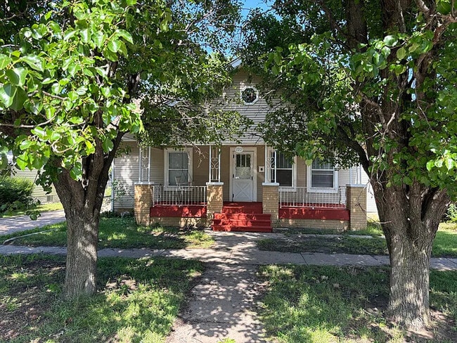 122 N Glenn St in Wichita, KS - Building Photo - Building Photo