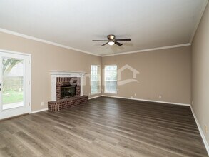 513 N Sweet Gum Ave in Broken Arrow, OK - Building Photo - Building Photo