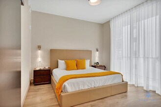 777 N Ocean Dr in Hollywood, FL - Foto de edificio - Building Photo