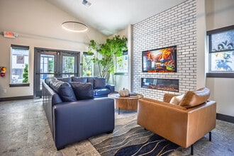 Summit Vista in Port Orchard, WA - Building Photo - Interior Photo