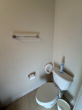 405 Hidden Brook Ln in Greensboro, NC - Building Photo - Building Photo